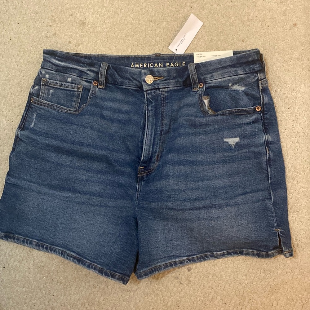 American Eagle Curvy Mom Short 16 New with tags
